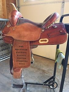 15" Circle G Trophy Barrel Saddle