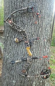 Mathews z7 compound bow hunting archery