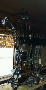 Prime Rize 82x compound bow