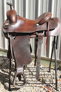 Used 16" Crates Western Saddle. #412 Quality Horse Tack