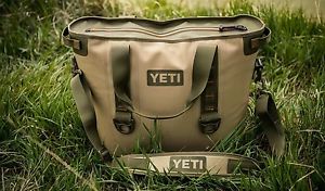 Yeti Hopper 40 Soft Side Cooler Field Tan/ Blaze Orange. New Shipped Over Night!
