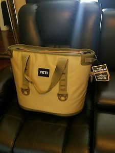 BRAND NEW YETI HOPPER 30
