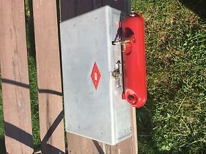 Rare, collectible, vintage Coleman 442 stove, aluminum, 2 burner, works!
