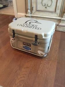 Yeti Roadie 25 Ducks Unlimited