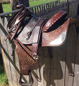 Nice 15" Semi QH CIRCLE Y Park & Trail Western Saddle W  Bridle & Rear Cinch