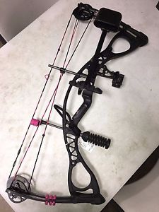 Hoyt Vicxen Charger 40-50# Draw, 24.5RHL