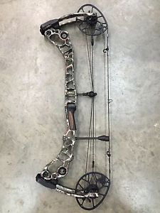 Mathews Halon 6  RH  29" Draw (adjustable)  60-70 LB  Lost XD Camo