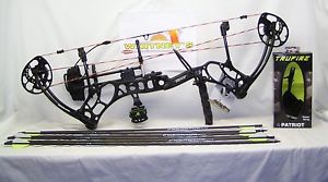 New 2016 Fred Bear Threat Shadow Bow RTH Right Hand 50-60#  25-30  inch draw