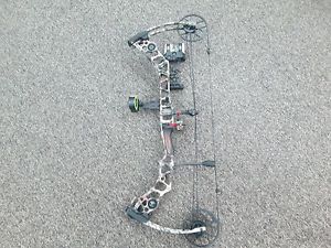 Mathews No Cam HTX Right Handed 27.5" 50-60 LB Bow