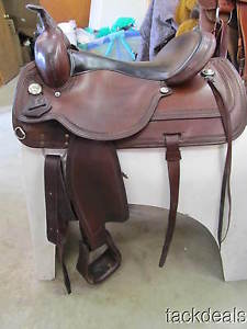 Circle Y 17" Flex Lite Trail Saddle Lightly Used Great Condition