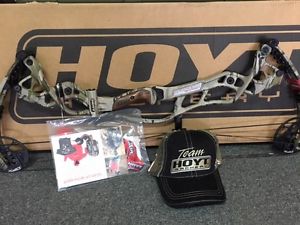 HOYT Carbon Defiant  NEW !!! IN BOX !!!