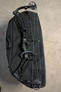 Elite Archery Victory 37 2016 with rest. RH 65# 29" DL Target Compound Bow