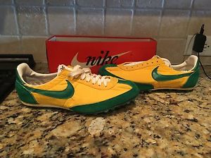 Original 1975 Nike Oregon Racer Waffle Shoes  W/Box Size 10. Vintage