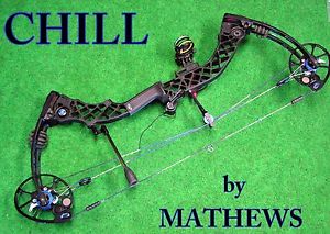 Mathews Chil COMPOUND BOW Right Handed Black loaded
