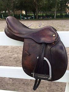 M Toulouse Claudine Close Contact English Saddle - Wide Tree - 16.5" Seat