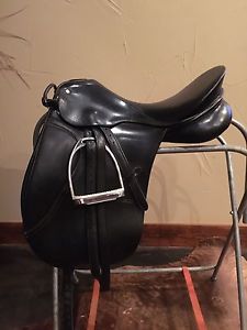 Passier Optimum Dressage Saddle 17.5