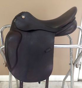 Prestige Top Dressage Saddle ~Dark Brown ~ 16 inches ~ M tree