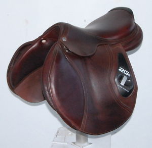 18" CWD 2Gs SADDLE (SE25043027) FROM 2016, EXCELLENT CONDITION !! - DWC