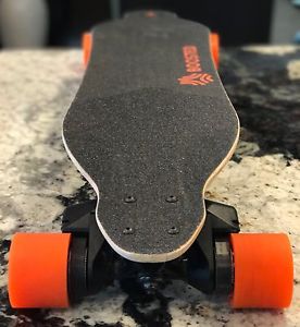 Boosted Board 2000W Dual+ Very Nice!! 63.7Miles