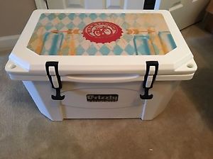 Brand New Grizzly 40 Cooler
