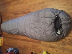 NOS -20 Degree Marmot Gopher Col Goose Down Regular Sleeping Bag Winter Left