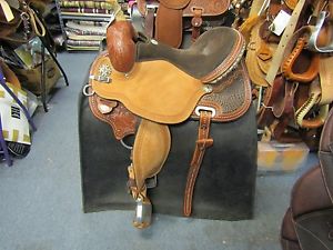 Circle Y  1539 Kaminski Studded Croc Flex2 Barrel 16" seat regular tree