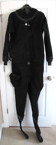 Scuba Diving,  Dry Suit, Pinnacle Evolution 2, Men's size ML.