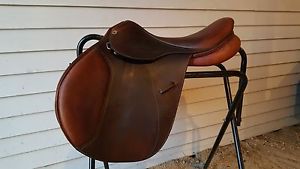 Thornhill Pro Trainer 24K 17" Med Tree Jumping/English Saddle