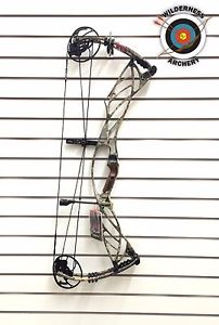 Hoyt Archery Defiant 34 Compound Bow  (NEW - L/H - 70lbs Max - #3 Cam)
