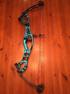 Hoyt Podium X Compound Bow 40lb GTX Cam 25.5"-27" Draw Length