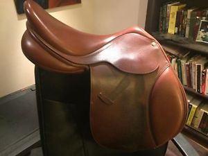 Collegiate Convertible Alumni CC Saddle package with bridle and girth