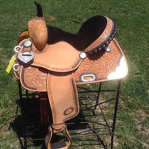 14" Silver Royal Burn the Breeze Western barrel race saddle w/silver