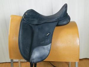 WINTEC Pro Isabelle Werth Dressage Saddle  17.5