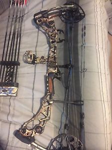 Mathews Halon 6, RH, 29"-draw, 70lb w/ many accessories