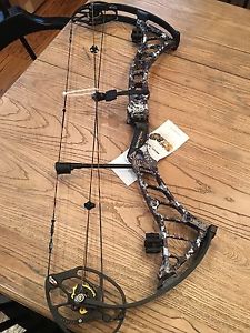 Brand New Bowtech Prodigy 50 lb. Right Hand 25-30.5" Elevate Camo