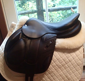 17.5" CWD Monoflap Saddle - SE12 - 2013 - 3 Flaps - 4.25" dot to dot