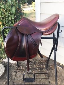 17" Antares Full BUFFALO LEATHER- Close Contact Jumping Saddle + $350+ fittings!