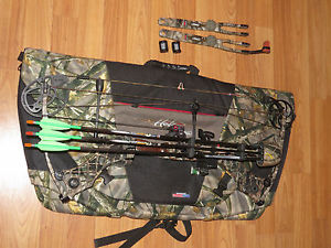 Mathews Heli-M Bow Package/ RH-28"dl/ 60 -70lb trophy taker, rage Hypodermic