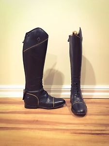 Full Custom Field Boot