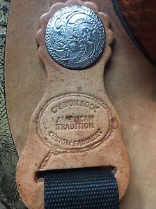 Canyon Rock Barrel Trail Saddle