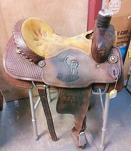 Trophy Double J Saddle