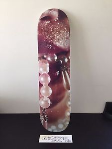 Supreme x Marilyn Minter Pearls | Skateboard deck box logo