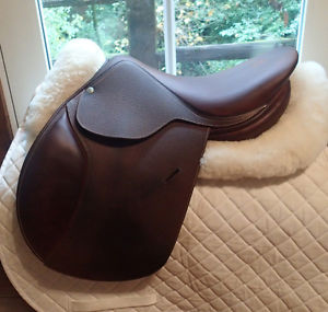 15" Butet Saddle - 2009 - L Seat - 0 Flap - 4" dot to dot