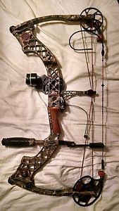 Matthews z7 Extreme Bow w/ upgrades + 12 arrows