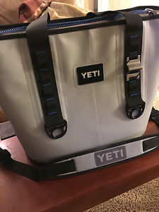 YETI Hopper 30 Soft Cooler with Bottle Opener