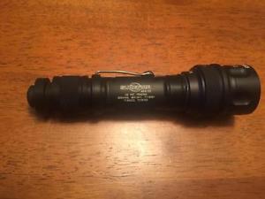 Surefire V2 Vampire Dual-Spectrum LED Flashlight - Mint