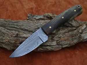 Jagd Messer, Stabilisiertes Holz, Wasserfest Hand geschmiedetes Damast.
