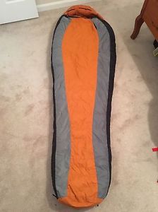 Marmot Never Summer - Goose Down - Backpacking Mummy Sleeping bag size regular