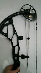 Bowtech BTX 28" right hand compound bow