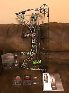 Fully Loaded 2016 RH Mathew's Z3 Compound Bow 28" Draw 60-70lbs.NEW!!
